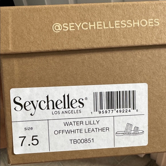 Seychelles Water Lily Sandal - Picture 4 of 6